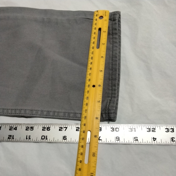Old Navy Mens Straight Leg Chino Pants Grey Gray Size 33X30 - Picture 4 of 8